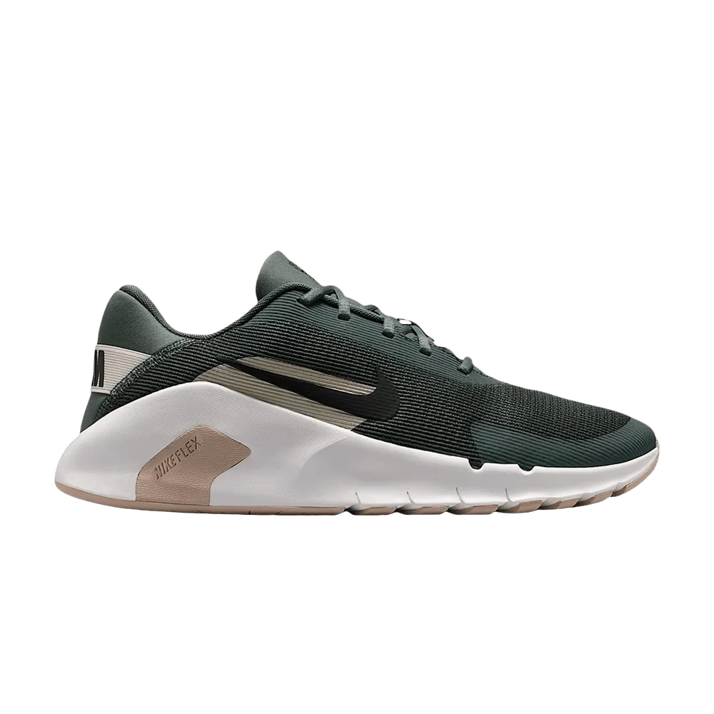 Krossovki-Nike-Flex-Train-Green-Camouflage-Mountain-White-Milk-White-II-Black