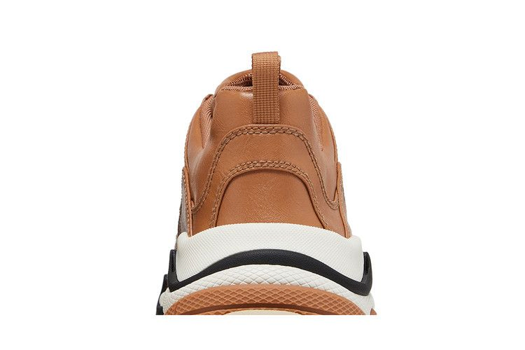 Кроссовки Balenciaga Triple S Sneaker 'Nude'