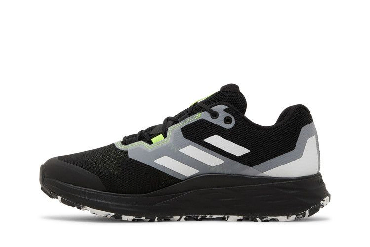 terrex-two-flow-trail-black-white-fw2582_02