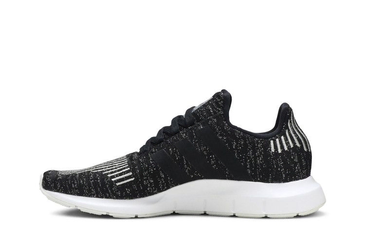 Кроссовки Adidas Wmns Swift Run 'Core Black'