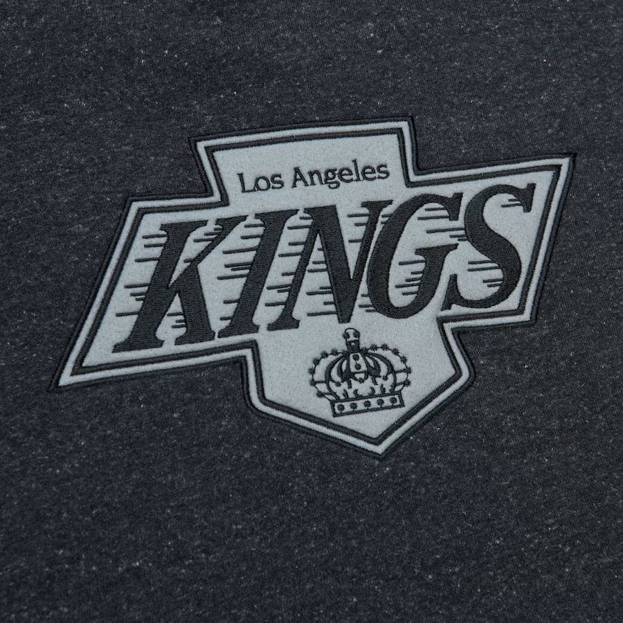 Худи Mitchell & Ness Black Los Angeles Kings Snow Washed Fleece Pullover Hoodie