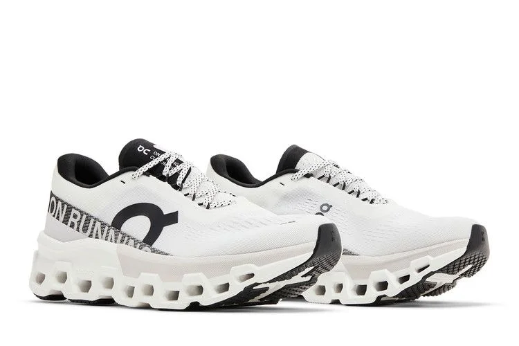 Krossovki-Wmns-Cloudmonster-2-White-Frost-7