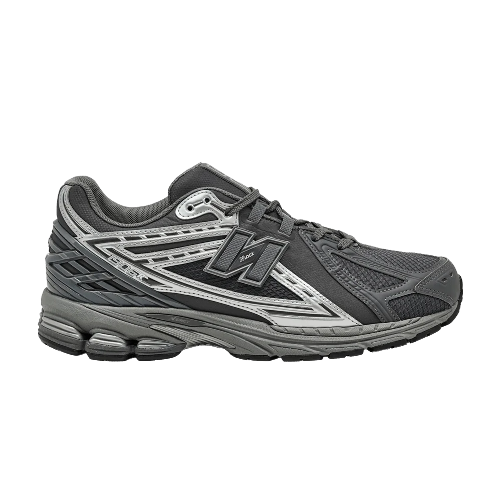 Krossovki-New-Balance-1906R-Grey