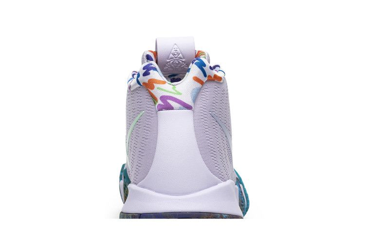 Кроссовки Nike Kyrie 4 '90s'