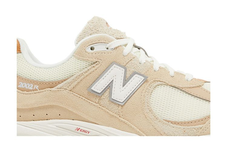 Кроссовки New Balance 2002R 'Sandstone'