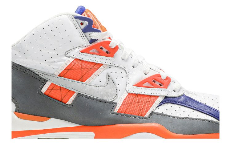 air-trainer-sc-high-bo-jackson-2009-302346-106-09_01