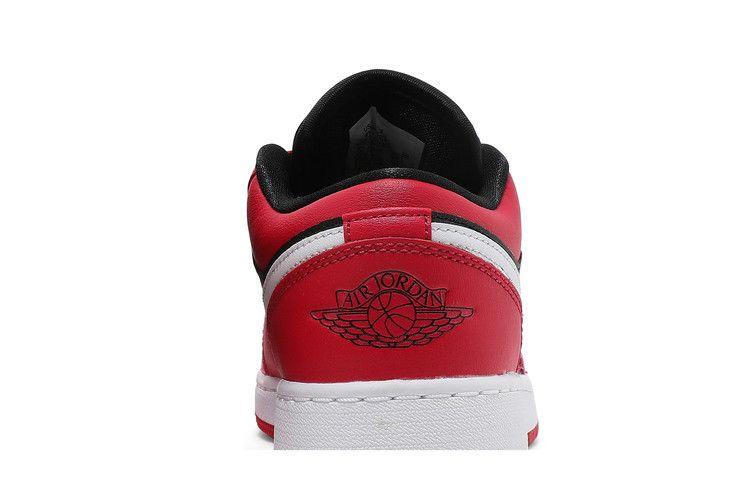 air-jordan-1-low-gs-black-very-berry-553560-061_06