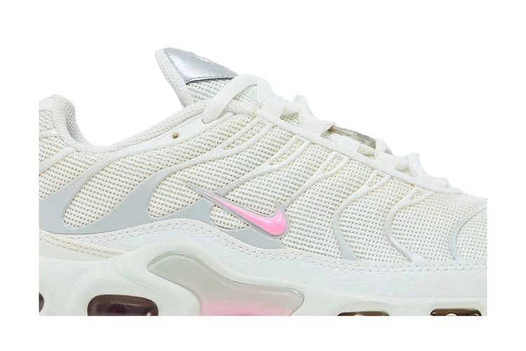 Кроссовки Nike Wmns Air Max Plus 'Summit White Pink Rise'