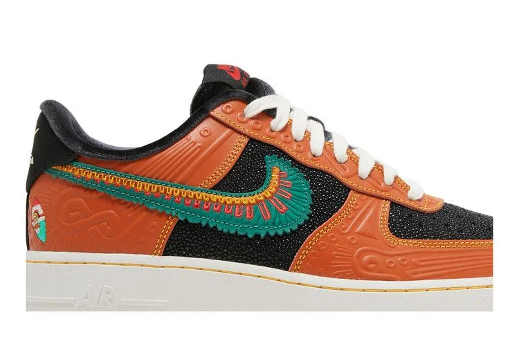 Кроссовки Nike Air Force 1 '07 LX 'SiEMPRE Familia'