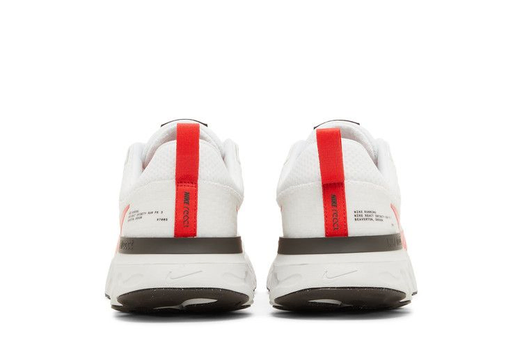 react-infinity-run-flyknit-3-white-light-crimson-dz3014-100_05