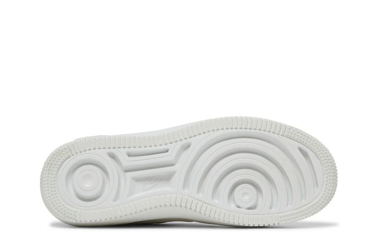 Кроссовки Nike Wmns Air Force 1 PLT.AF.ORM 'Fossil'
