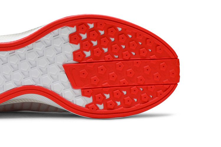zoom-pegasus-turbo-2-platinum-tint-crimson-at2863-008_04