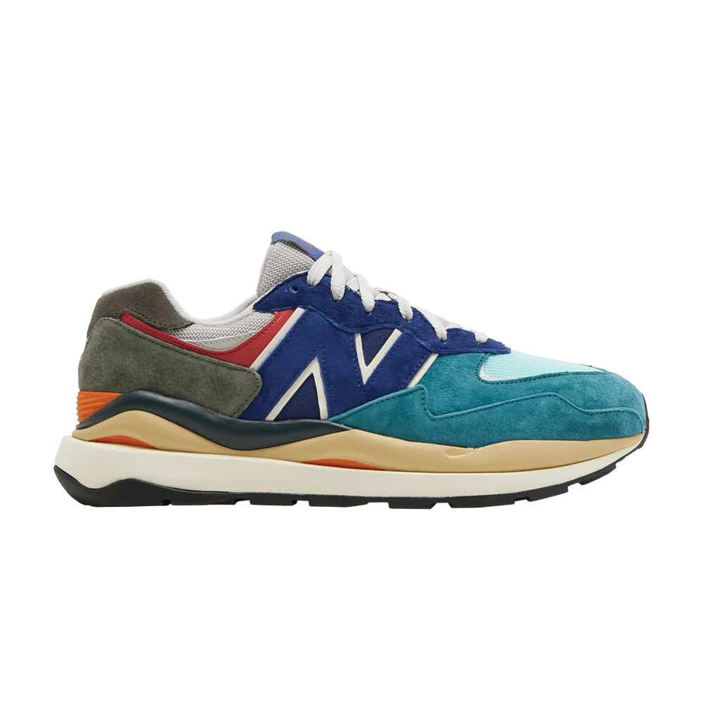Krossovki-New-Balance-5740-Light-Cliff-Grey-Multi