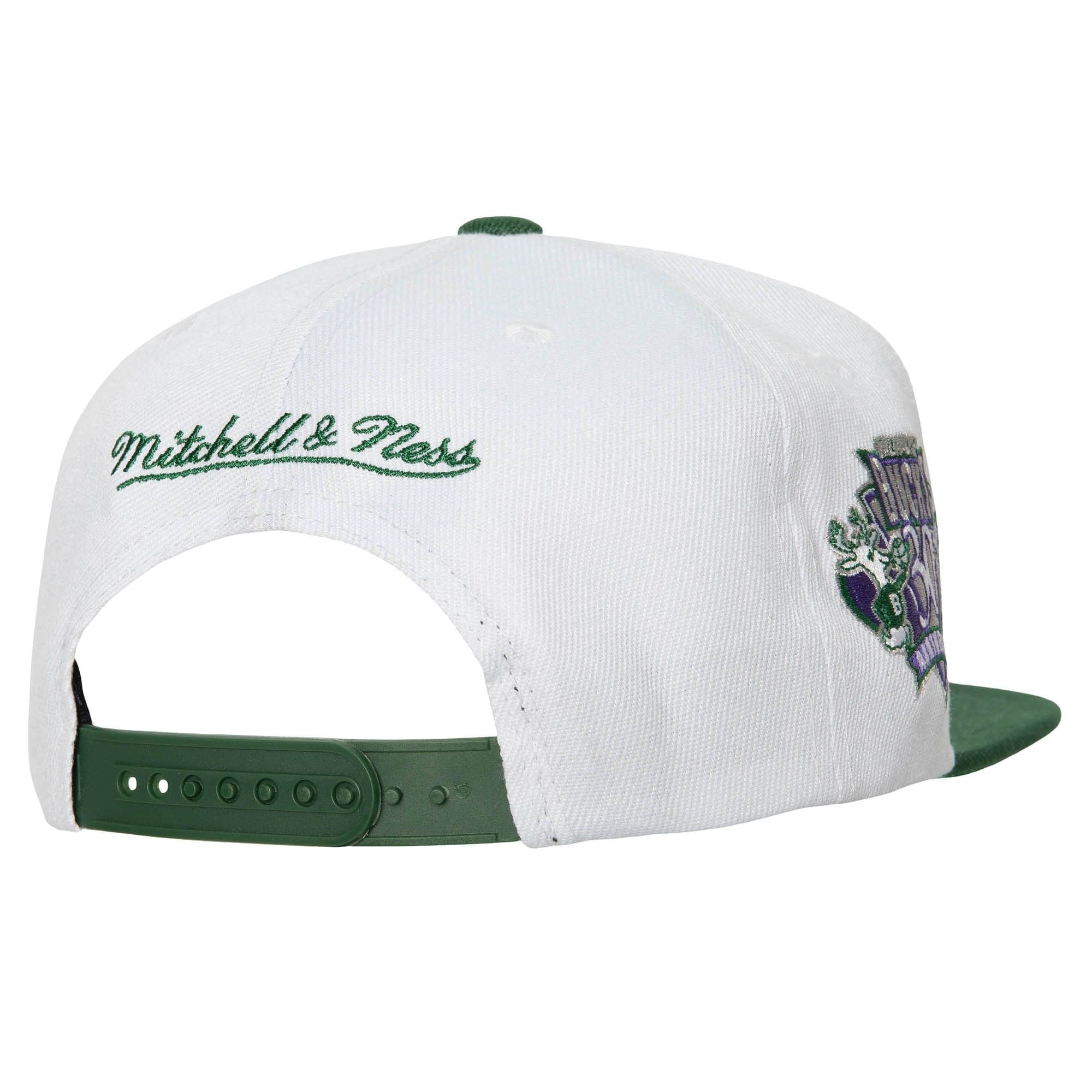 Mitchell-Ness-Toss-Up-Snapback-HWC-Milwaukee-Bucks-Hat-1