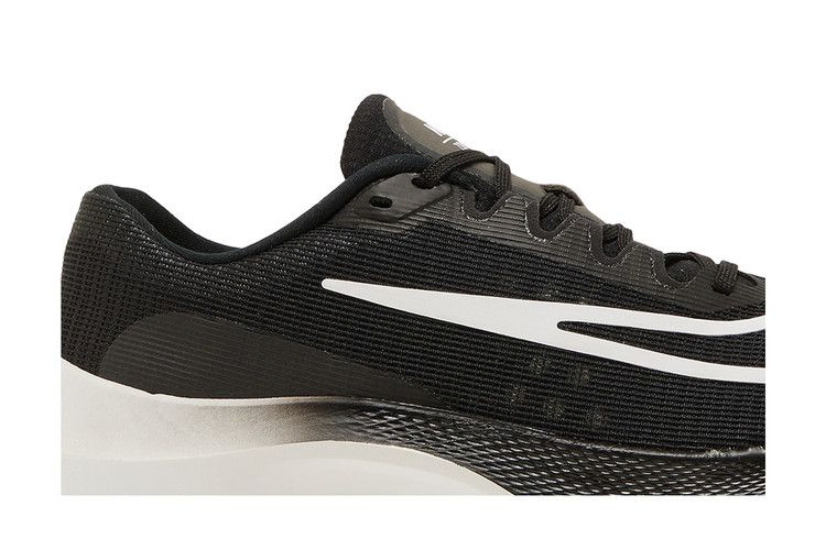 Кроссовки Nike Zoom Fly 5 'Black White'
