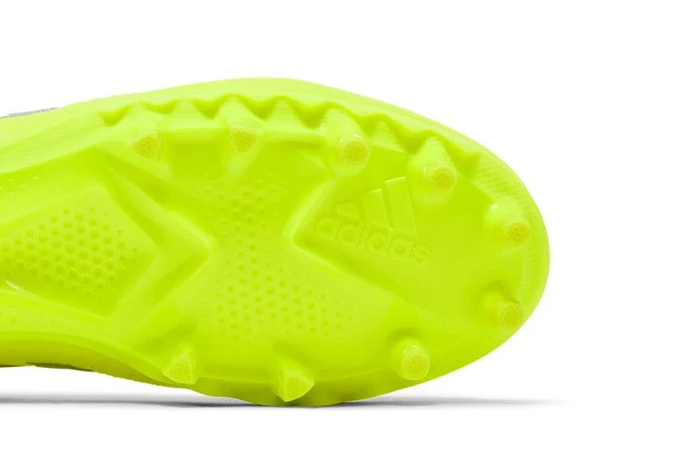 Кроссовки adidas UltraBoost Cleat 'Team Solar Yellow'