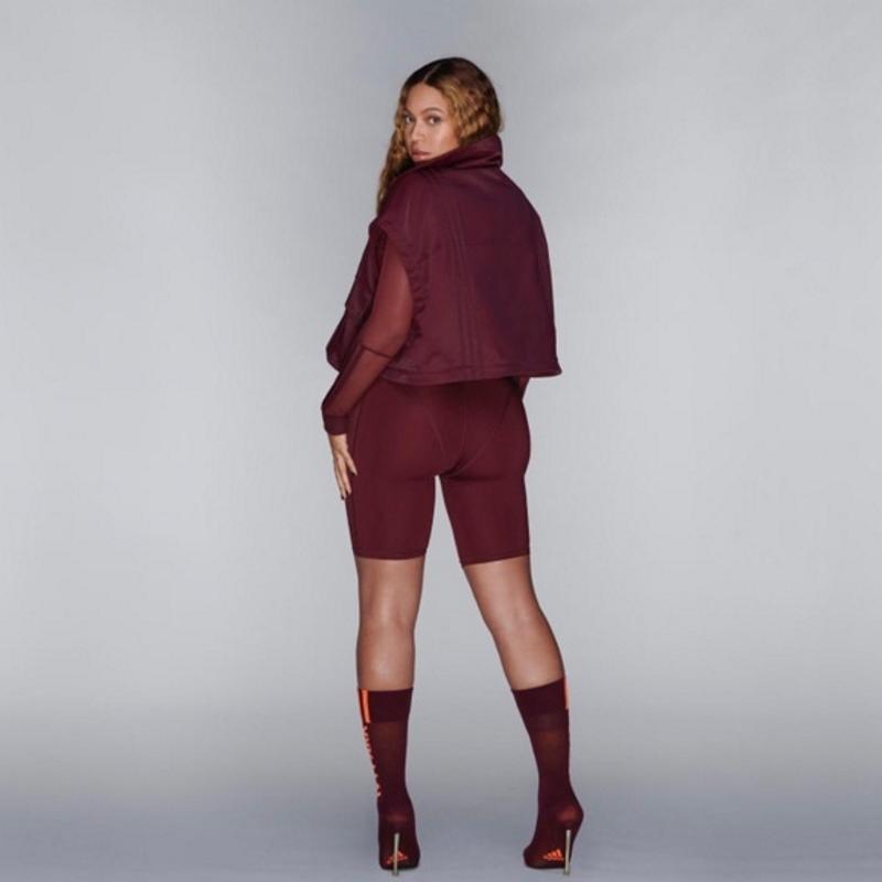 Спортивные шорты adidas Ivy Park Cycling Shorts Maroon/Amazon Red