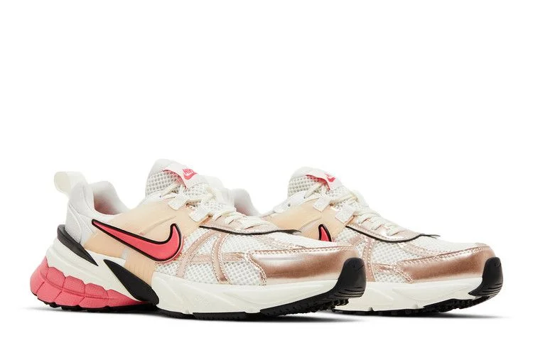 Krossovki-Nike-Wmns-V2K-Run-Guava-Ice-Aster-Pink-7