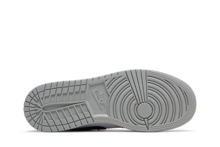Кроссовки Air Jordan 1 Low GS 'Light Smoke Grey'