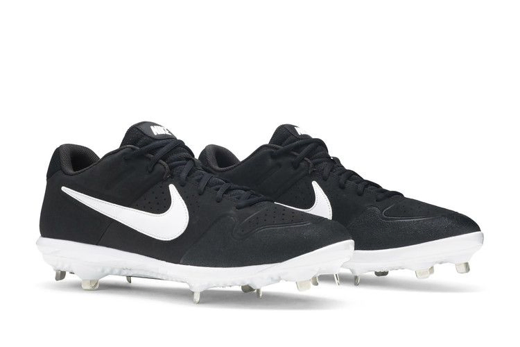 alpha-huarache-varsity-low-black-white-ao7960-001_07