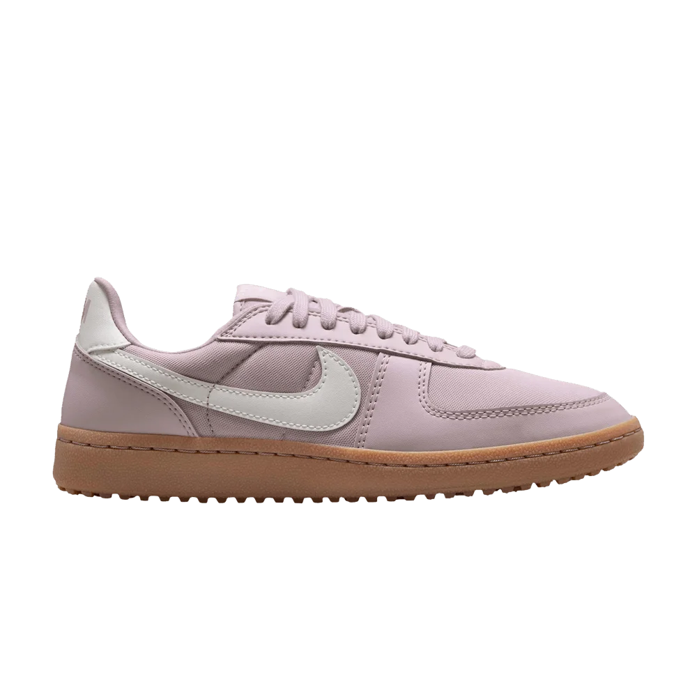 Krossovki-Nike-Wmns-Field-General-82-Platinum-Violet-Gum