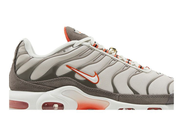air-max-plus-first-use-db0681-200_01
