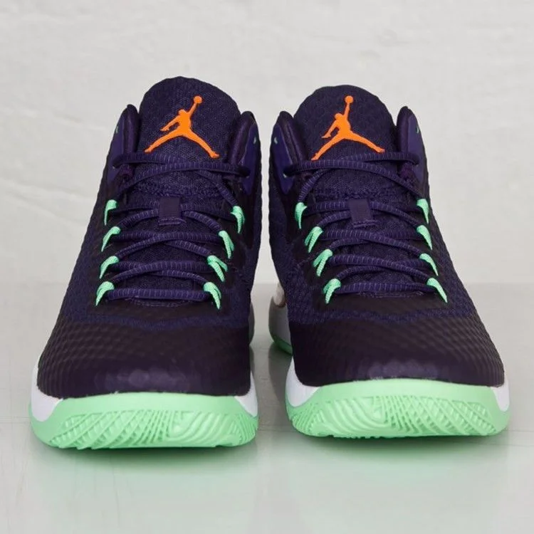 Krossovki-Air-Jordan-Super.Fly-3-PO-1