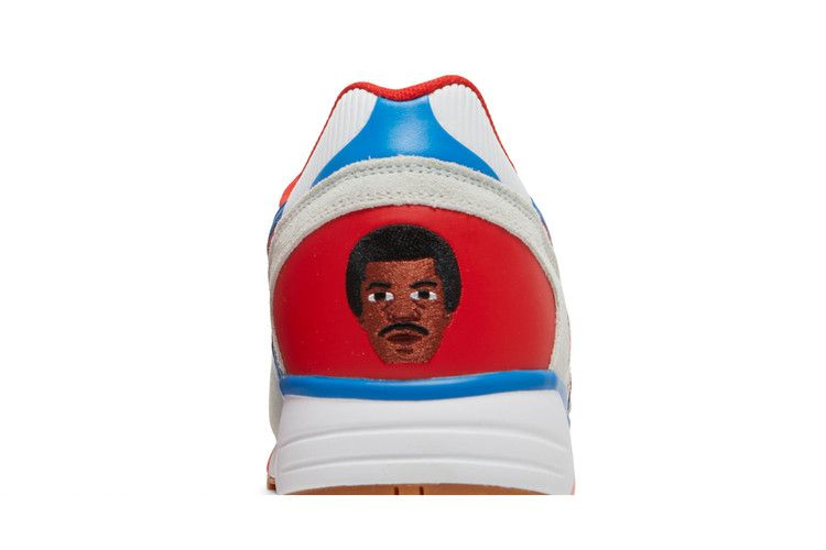 foot-locker-x-n9002-rocky-balboa-saga-s-45th-anniversary-apollo-creed-501-178829-c0816_06