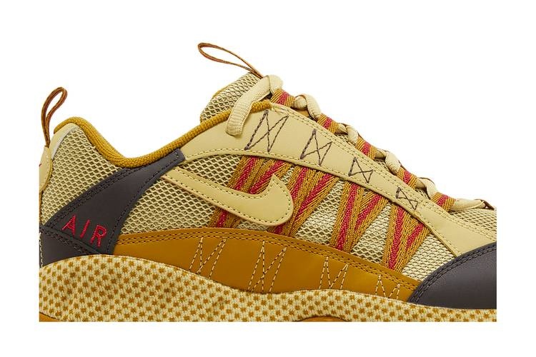 Кроссовки Nike Air Humara QS 'Buff Gold'
