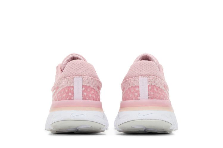 wmns-react-infinity-run-flyknit-3-pink-glaze-dd3024-600_05