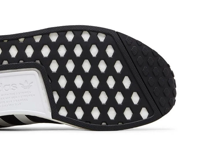 Кроссовки adidas NMD_R1 'Aurora Black White'