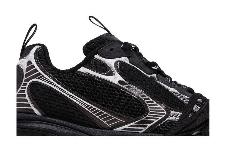 balenciaga-3xl-sneaker-worn-out-black-white-734734-w3xl1-1090_01