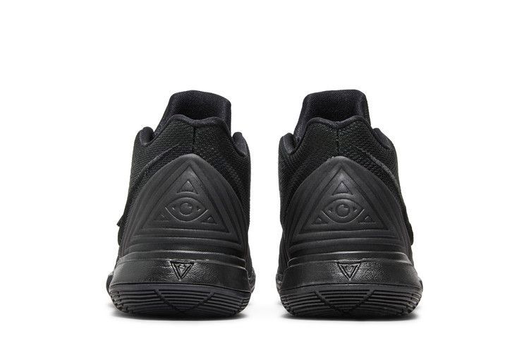 Кроссовки Nike Kyrie 5 GS 'Black'
