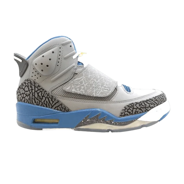 Krossovki-Air-Jordan-Son-of-Mars-Stealth