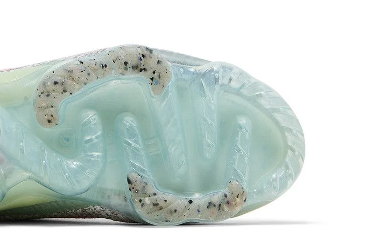 Krossovki-Nike-Air-VaporMax-2021-Flyknit-GS-Sail-Honeydew-4