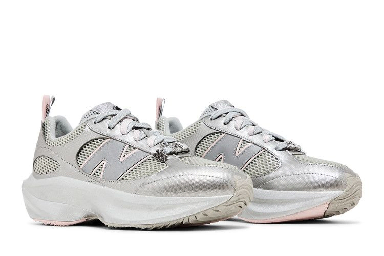 ganni-x-wrpd-runner-silver-metallic-pink-china-exclusive-uwrpdga_07