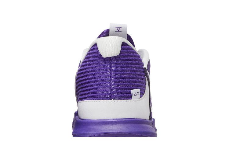 Кроссовки Nike Kyrie Low 5 TB Promo 'Court Purple'