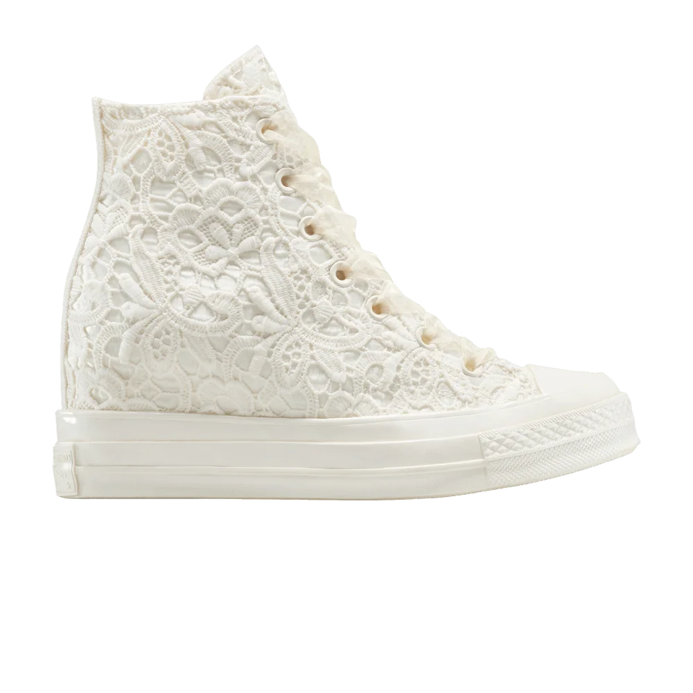 Krossovki-Converse-Wmns-Chuck-70-Wedge-Platform-High-Crocheted-Satin