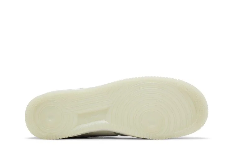 Кроссовки Nike Air Force 1 '07 LV8 'Light Silver Pumice'