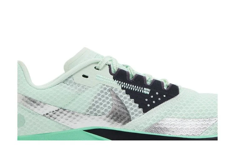 Кроссовки Nike Zoom Rival Waffle 6 'Barely Green'