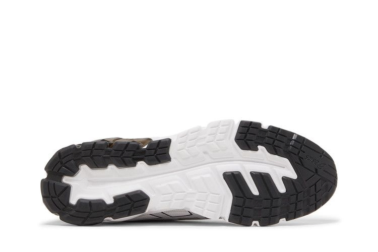 gel-quantum-90-3-white-black-1201a064-106_03