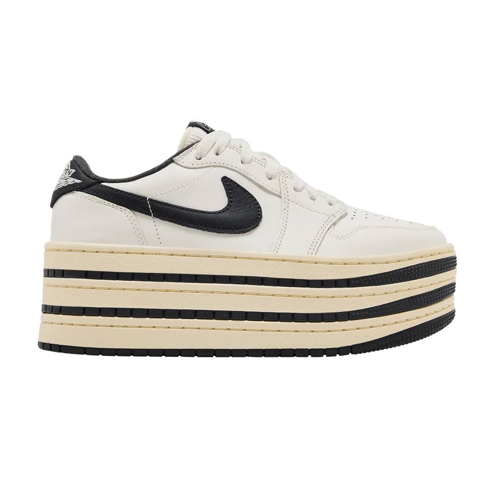 Кроссовки Wmns Air Jordan 1 'Triple Stack - Sail Coconut Milk'