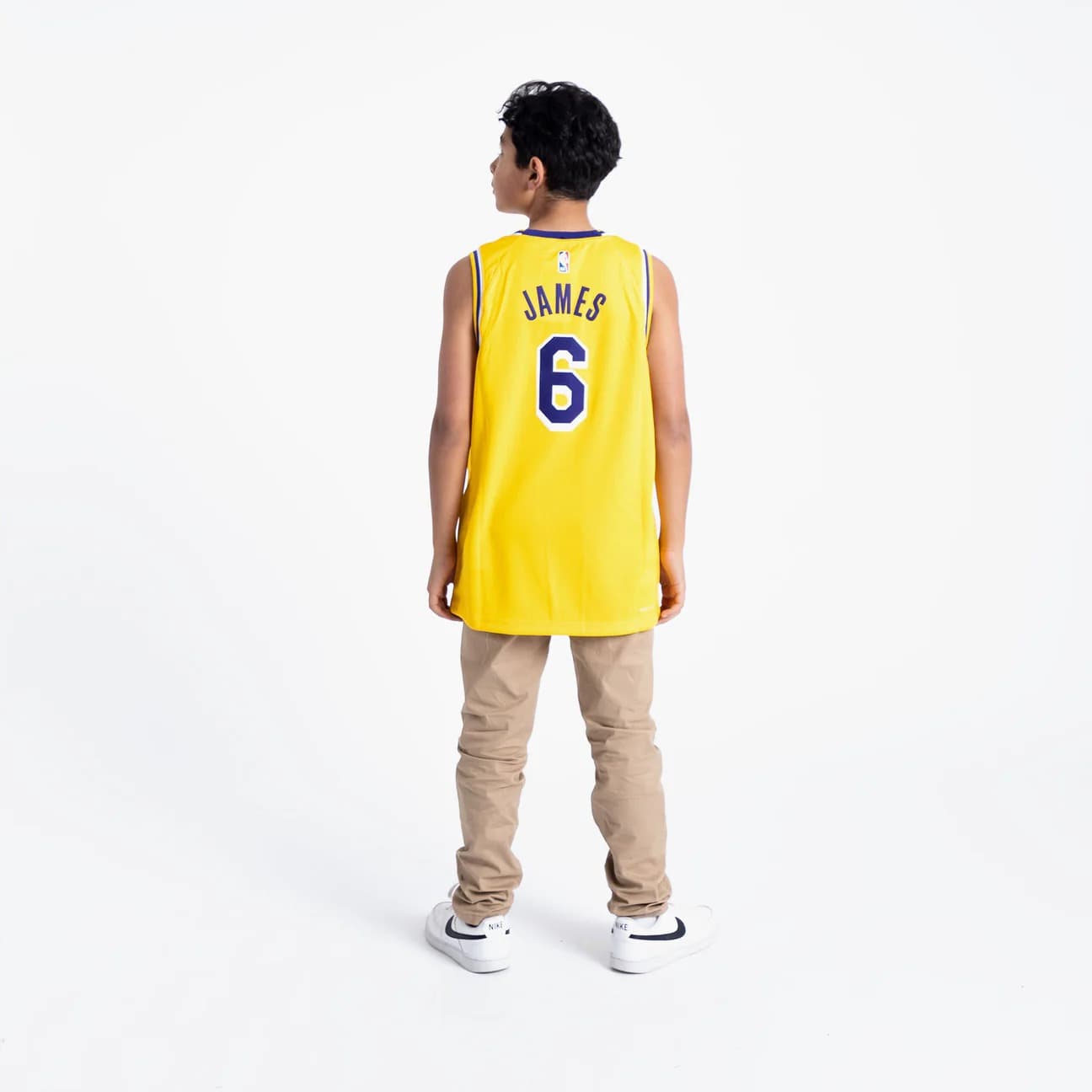 2022-23-Los-Angeles-Lakers-LeBron-James-23-Youth-Swingman-Icon-Edition-Yellow-Jersey-5