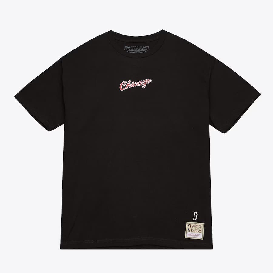 Футболка Mitchell & Ness Black Chicago Bulls x Suga Glitch T-Shirt