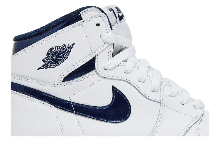 Кроссовки Air Jordan 1 Retro High OG BG 'Metallic Navy'