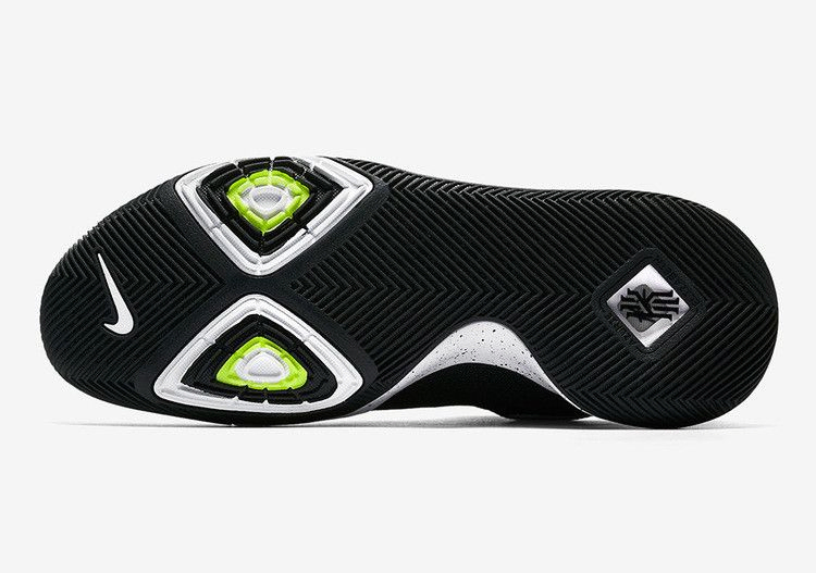 kyrie-3-917724-001_04