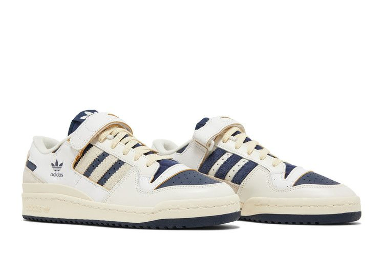 forum-84-low-off-white-collegiate-navy-gz6427_07