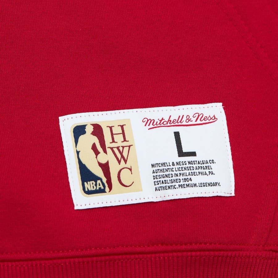 Худи Mitchell & Ness Scarlet Chicago Bulls Tonal Logo Heavyweight Fleece Pullover Hoodie
