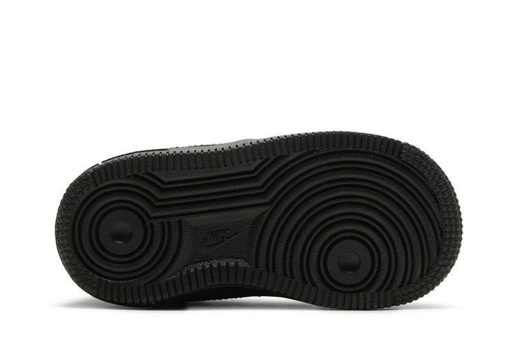 force-1-le-td-triple-black-dh2926-001_03