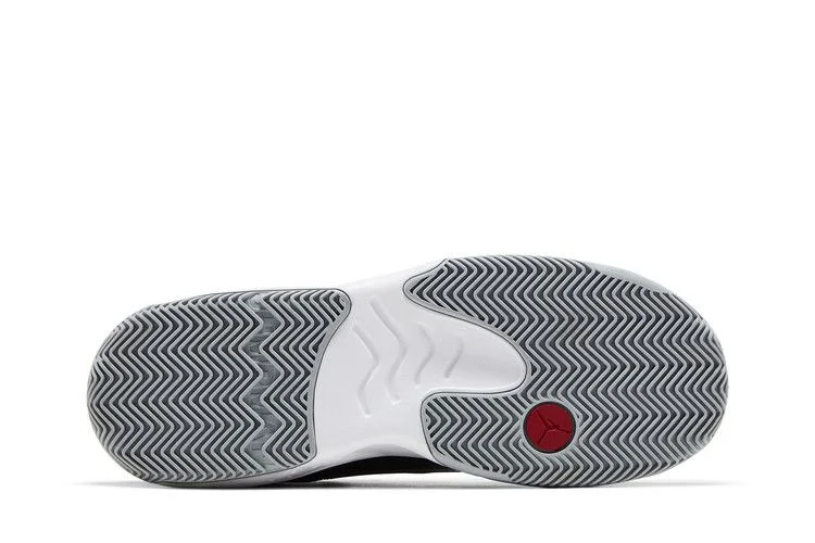 Krossovki-Air-Jordan-Max-Aura-2-GS-Black-Cement-3